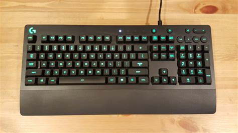 Logitech G213 Prodigy Review .